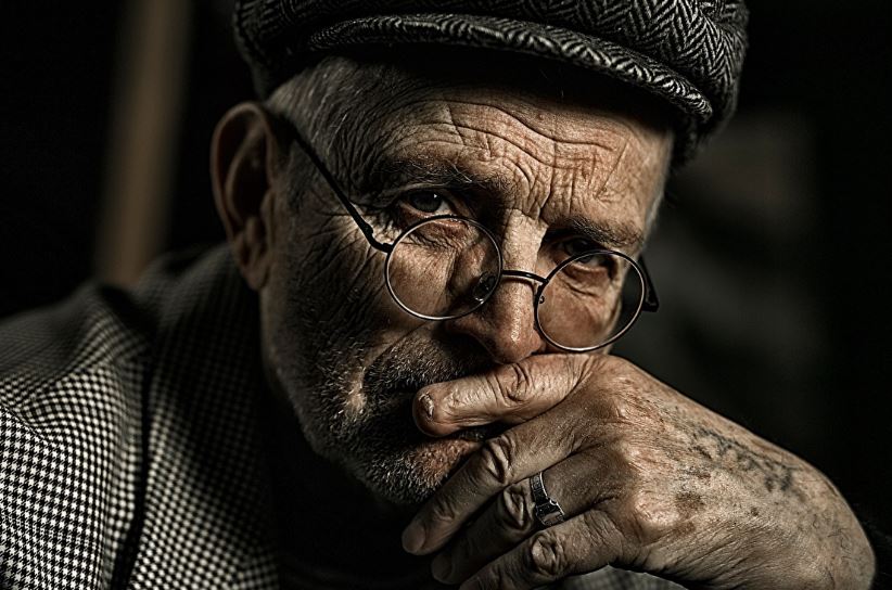 Пожилой мужчина (иллюстрация из открытых источников)