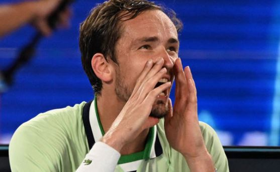 Российский теннисист вышел в финал Australian Open (фото AFP)