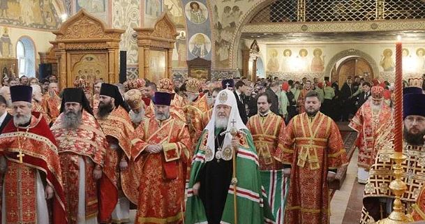 Православные христиане отмечают Пасху Господню (фото с сайте РПЦ)