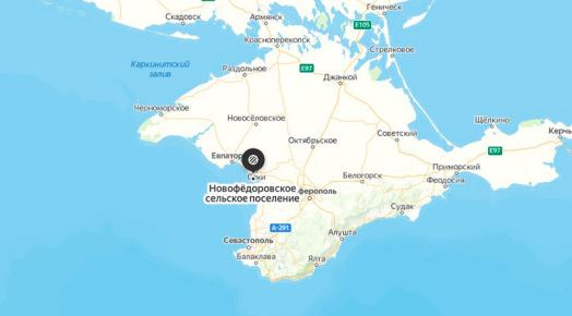 Месторасположение военного аэродрома рядом с посёлком Новофёдоровка (Крым)
