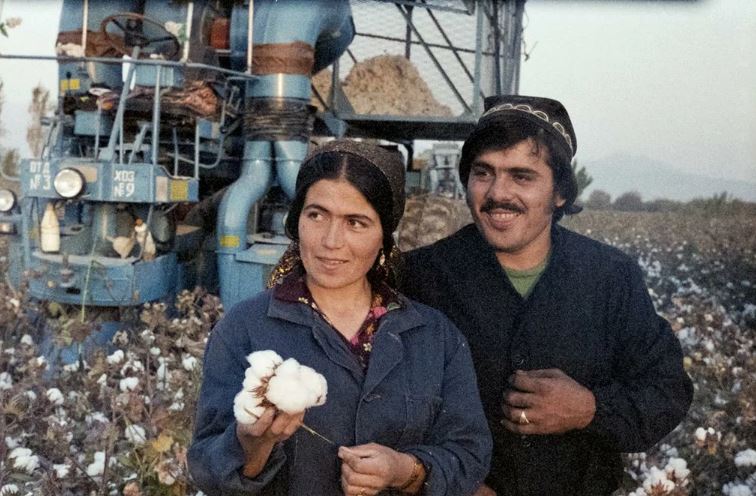 Таджикские крестьяне в СССР (иллюстрация из открытых источников)