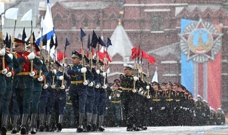 В Москве на Красной площади состоялся военный парад, посвящённый 79-й годовщине Победы советского народа в Великой Отечественной войне.
